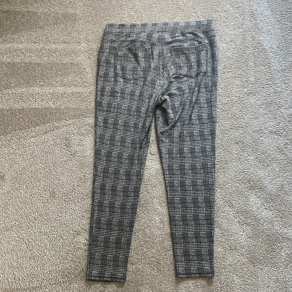 Seven7 Pull on Legging - Picture 5 of 5